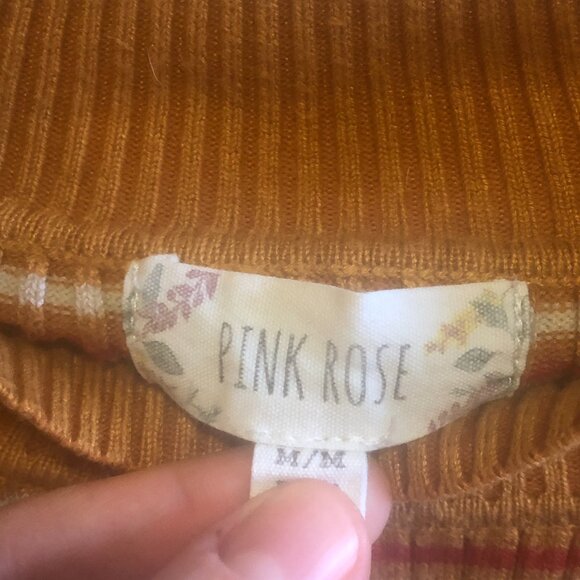 Pink Rose ribbed top - Picture 3 of 3
